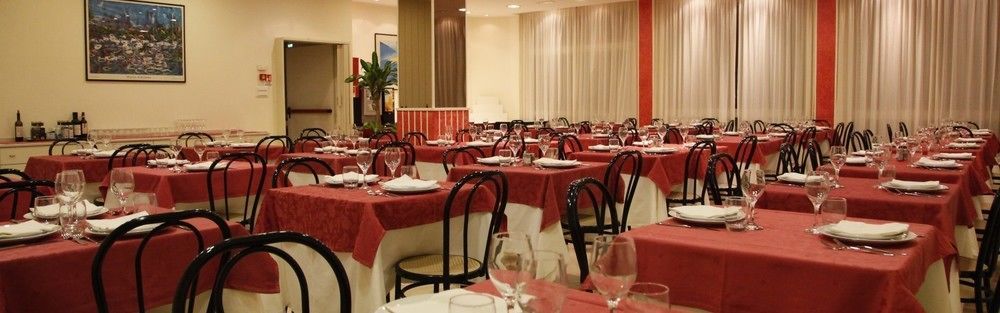 马略卡酒店 里乔内 外观 照片